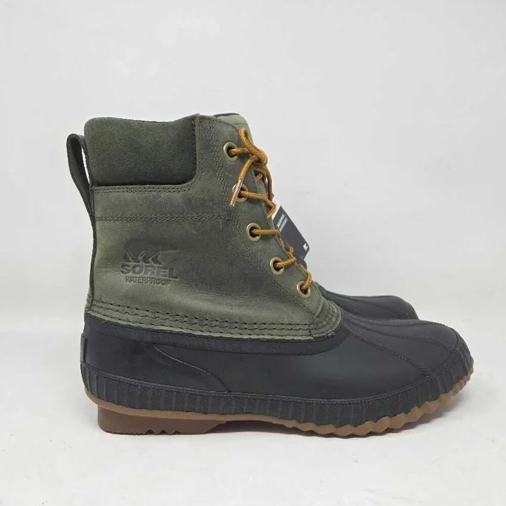Men's 9.5 Sorel x J.Crew  Cheyanne II duck snow boots in Surplus Green